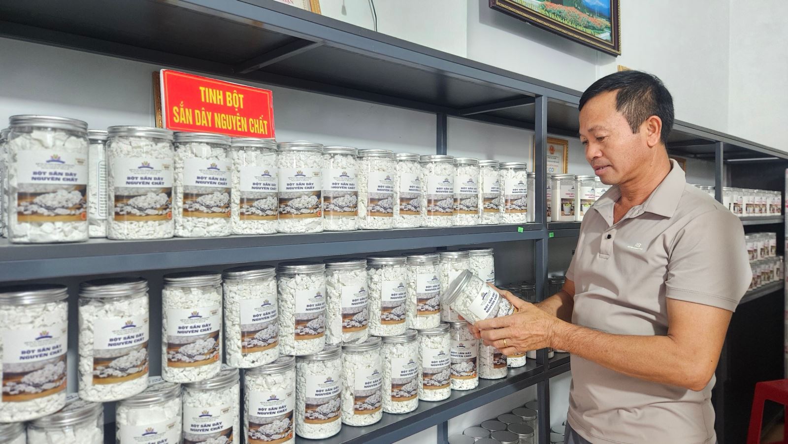Nhiều