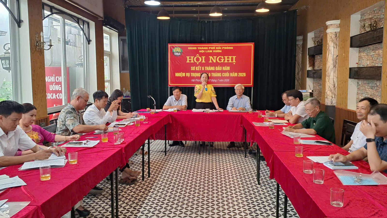 Hội